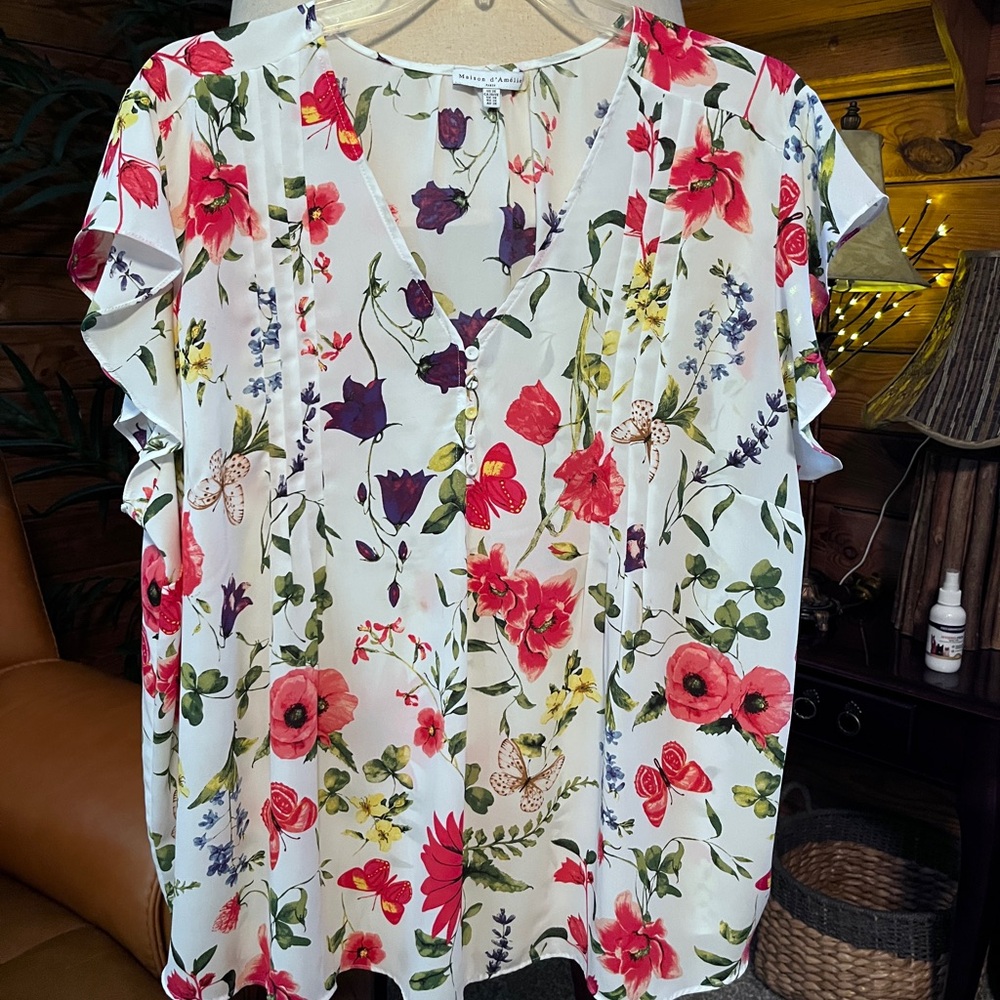 Madison d Amelie 3x(58”x 29”L) Floral V-Neck Tunic Top